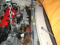 Look directly under the level and see the seam (marked with line) on which to base the angle of the engine